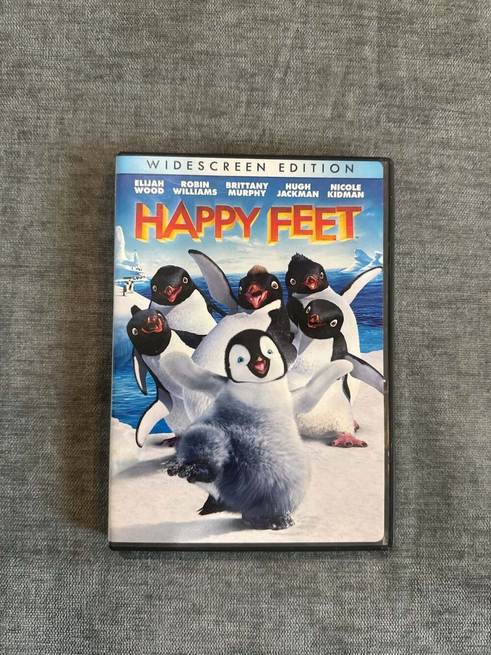 Happy Feet DVD Widescreen Edition
